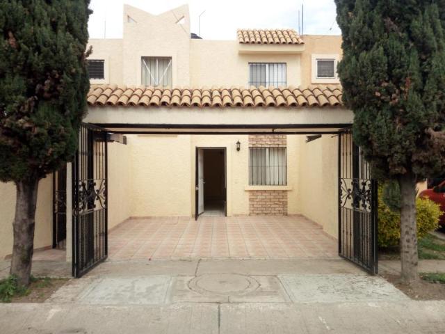 Casa en venta en Jardines Del Valle, Zapopan, Jalisco