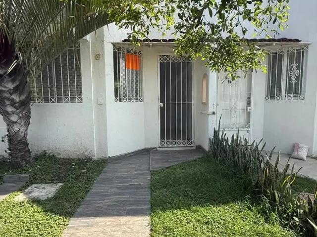 Casa en venta en Jardines Del Valle, Zapopan, Jalisco