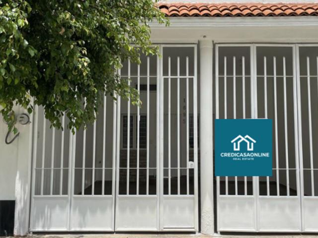 ? Casa en Venta en Jardines del Valle, Zapopan – $2,550,000 MXN