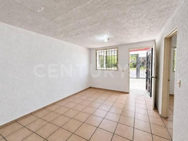 Casa en venta en Jardines del Valle, Zapopan