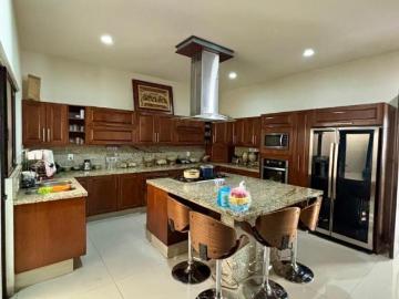 CASA EN VENTA EN JARDINES DEL CAMPESTRE
