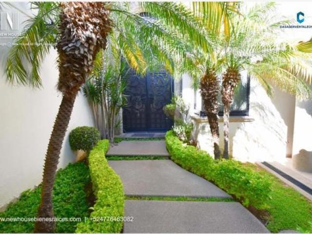 Casa en Venta en Jardines del Campestre, León, Guanajuato