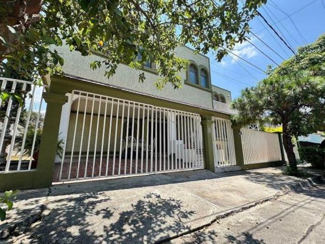 Casa en venta en Jardines del Country
