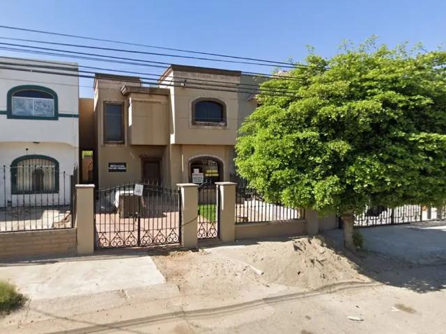 Casa en venta en Jardines del Lago, Mexicali, Baja California