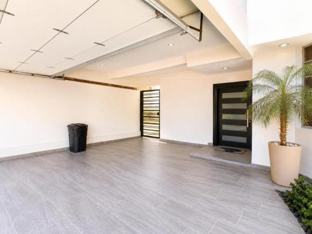 CASA EN VENTA EN JARDINES DEL LAGO, MEXICALI BC 4