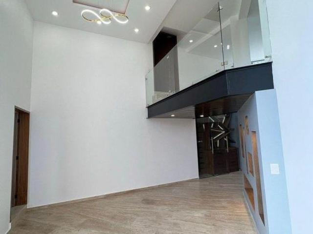 CASA EN VENTA EN JARDINES DEL PEDREGAL