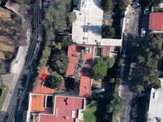 CASA EN VENTA EN JARDINES DEL PEDREGAL CERCA DE ESTADIO OLÍMPICO