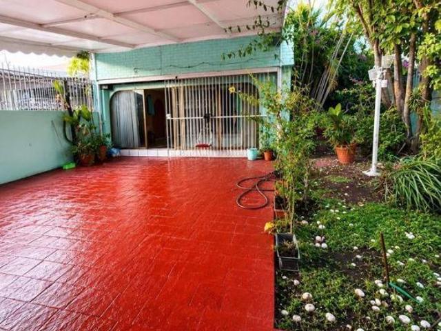 Casa en venta en Jardines del Sol