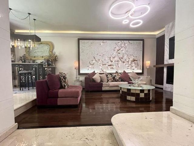Casa en Venta en JARDINES EN LA MONTAÑA