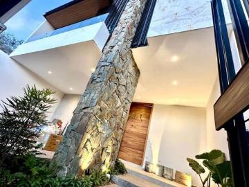CASA EN VENTA EN JARDINES PROVIDENCIA FRENTE AL GRAN CIBELES