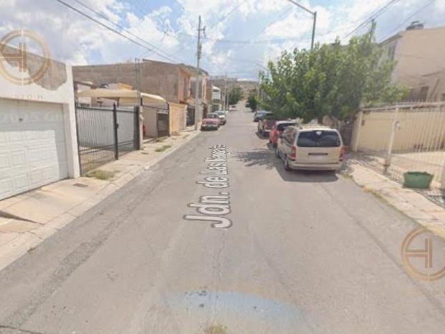 Casa en Venta en Jardines Universidad II