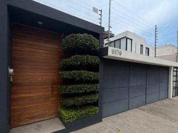 CASA EN VENTA EN JARDINES VALLARTA