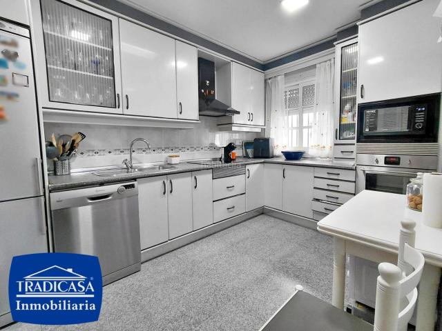 Casa en venta en Jerez de la Frontera, El Rocío La Milagrosa. Tu nuevo hogar te espera en Olivar de Rivero!. Casas Jerez de la.