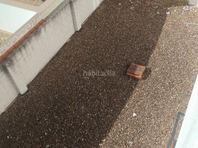 Casa en venta en Jerez de los Caballeros. Vivienda a estrenar. 4 dorm, 2 baños, garaje, patio. Casas Jerez de los.