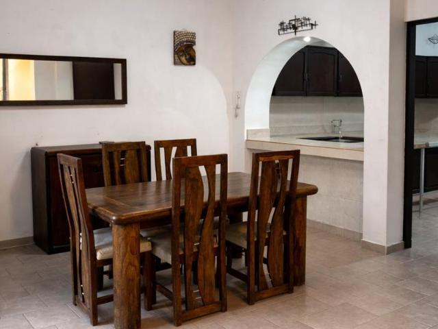 CASA EN VENTA EN JIUTEPEC, MOR, DENTRO DE RESIDENCIAL CON VIGILANCIA