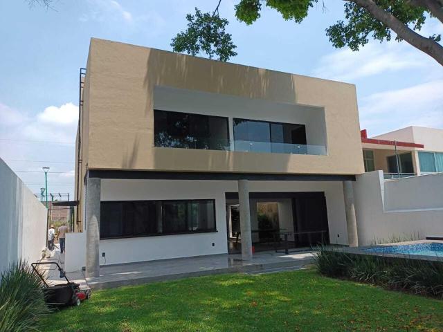 Casa en venta en Jose G Parres, Jiutepec, Morelos