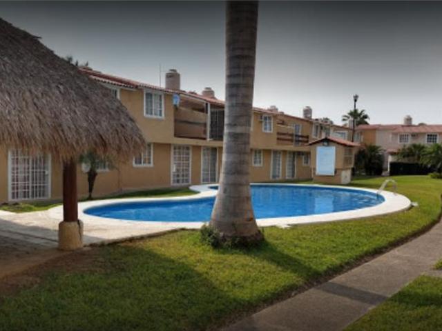 Casa en venta en Joyas de Ixtapa, Zihuatanejo de Azueta, Guerrero