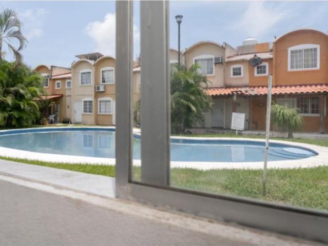 Casa en venta en Joyas de Ixtapa, Zihuatanejo de Azueta, Guerrero