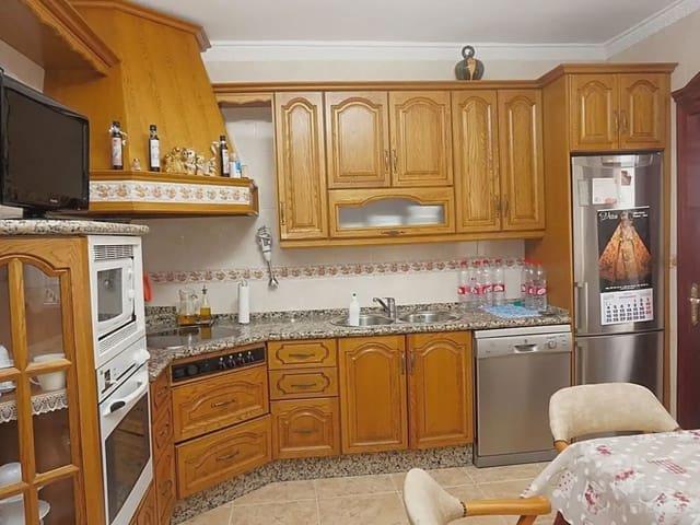 Casa en venta en Lucena, Córdoba