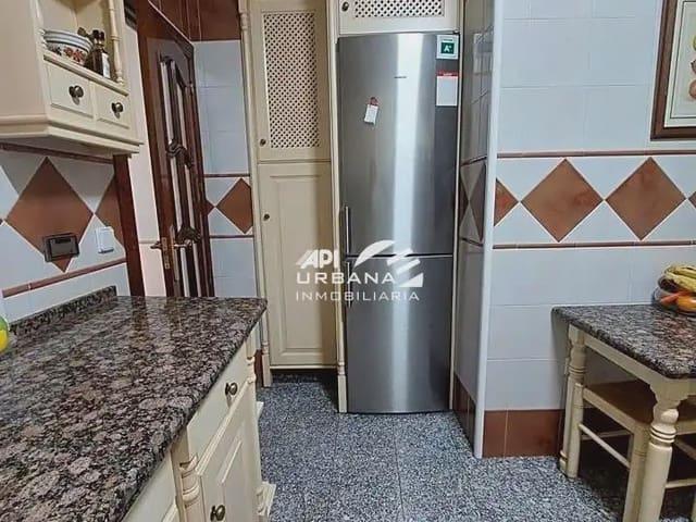 Casa en venta en Lucena, Córdoba