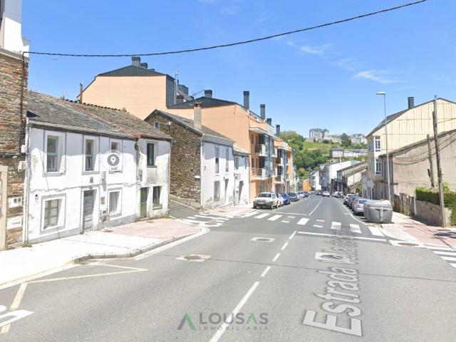 Casa en venta en Lugo, Parroquias del Oeste. Casa para restaurar en A PonteLugo. Casas.