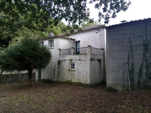 Casa en venta en Lugo, Parroquias del Oeste. Se vende casa A REFORMAR en los alrededores de Lugo. Casas.