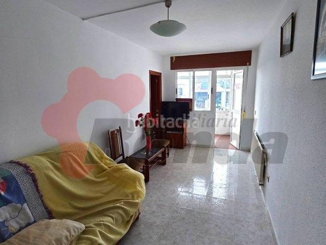 Casa en venta en Lugo, Parroquias del Oeste. Vivienda unifamiliar en carretera da Coruña. Casas.