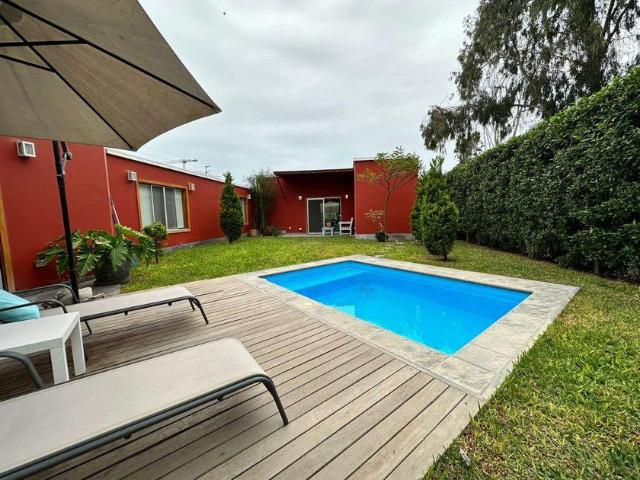 Casa en venta en Lurin a $520,000