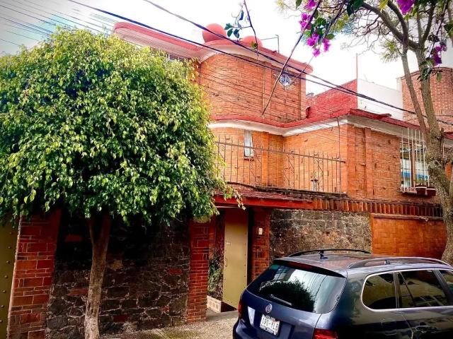 Casa en venta en La Malinche, La Magdalena Contreras, Ciudad de México