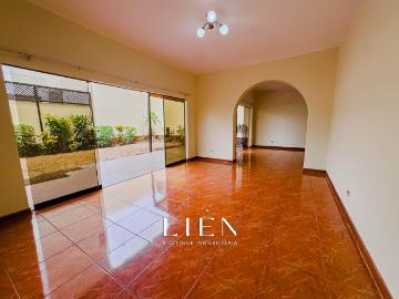 Casa en venta en La Molina a $590,000