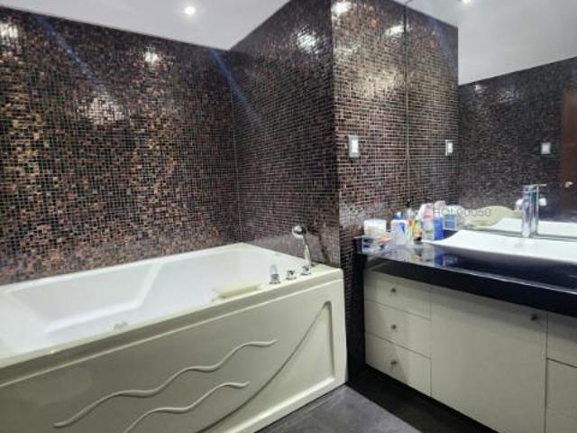 Casa en venta en La Molina a $500,000