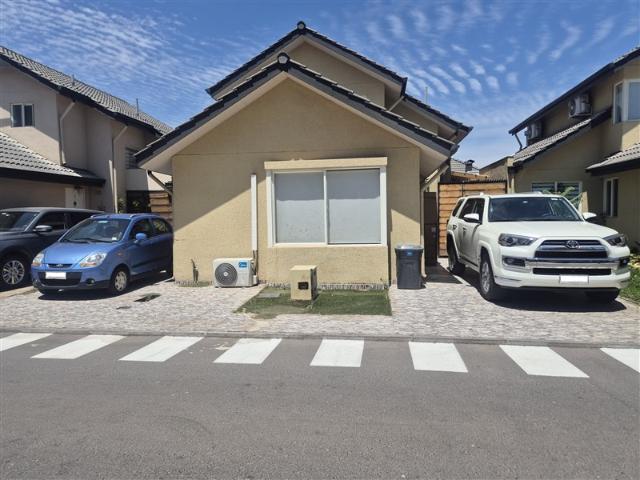 Casa en Venta en La montaña norte 3650, Condominio Faisanes. Lampa