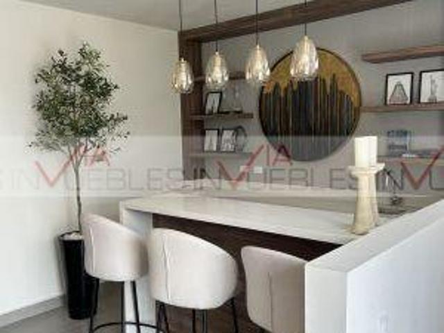 Casa en venta en La Montaña
