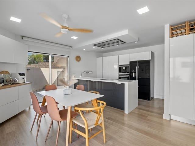 Casa en venta en Alfaz del Pi / L'Alfàs del Pi, Alicante Costa Blanca