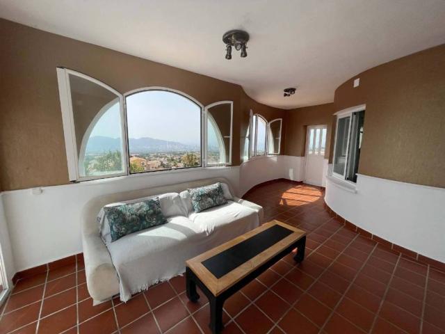 Casa en Venta en La Nucia