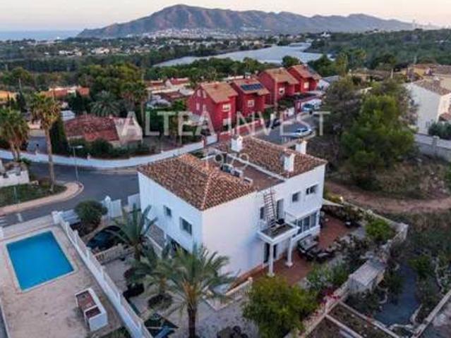 Casa en Venta en La Nucia