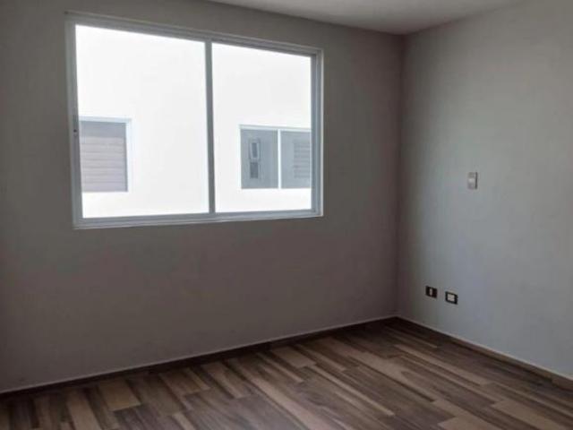 Casa en venta en la Alcaldía Metepec en la Colonia San Lorenzo Coacalco, C.P. 52140, Edo. de México