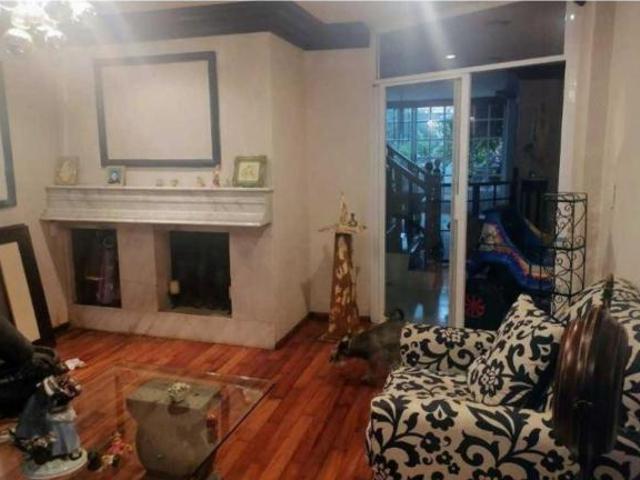 casa en venta en la calle alamo en la colonia los reyes ixtacala