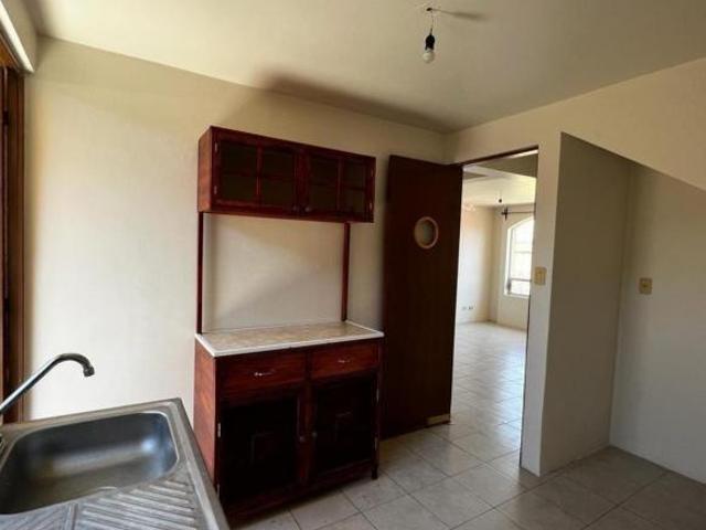Casa en Venta en el Conjunto Urbano el Porvenir, Zinacantepec, la Calle Almoloya, Estado de México