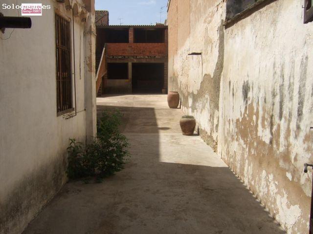 CASA EN VENTA EN LA CALLE VALENCIA DE BENIFAIO