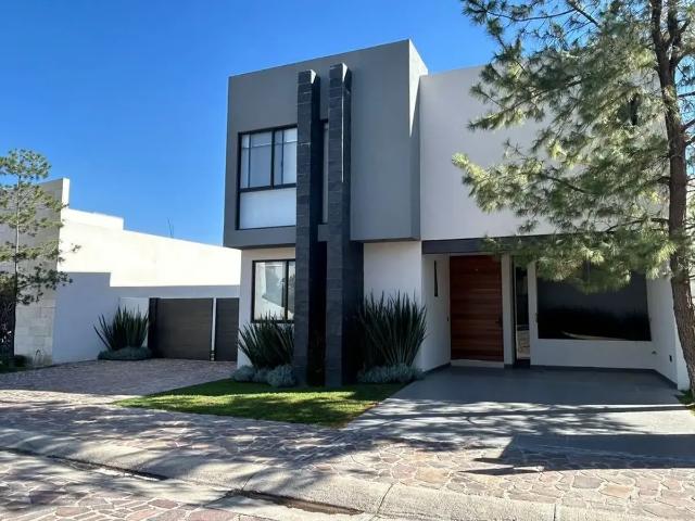 Casa en venta en La Campiña, León, Guanajuato