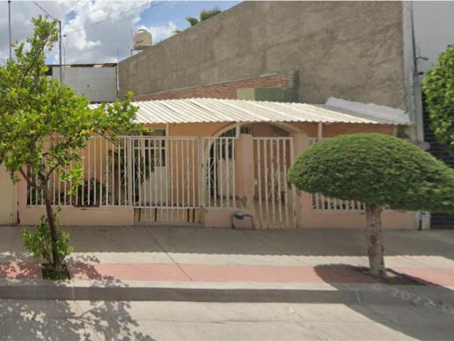 Casa en venta en La Carmona, León, Guanajuato
