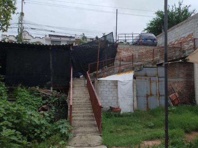 CASA EN VENTA EN LA CAÑADA