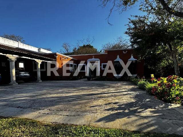 Casa en venta en la ceiba con vista al campo de golf