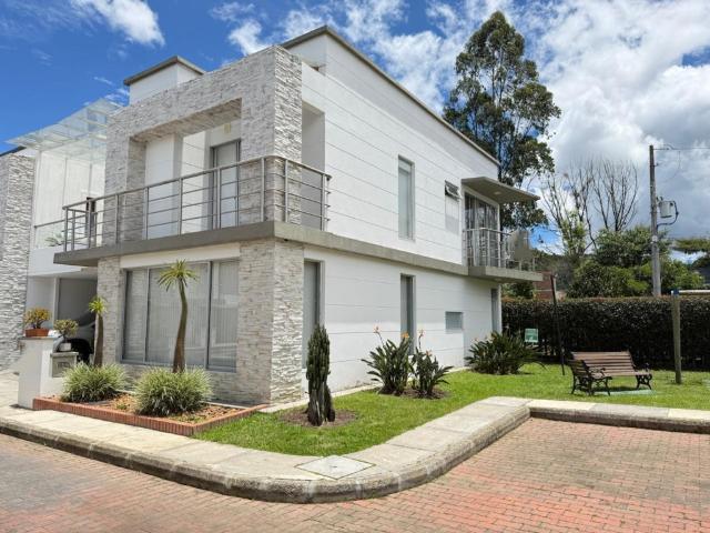 Casa En Venta En La Ceja En Sector Viva V384675