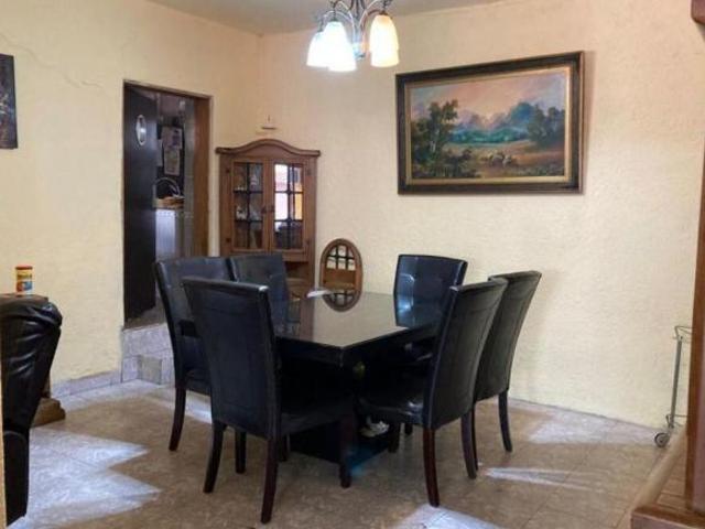 casa en venta en la Ciudad de México en la calle nicolás bravo número 101