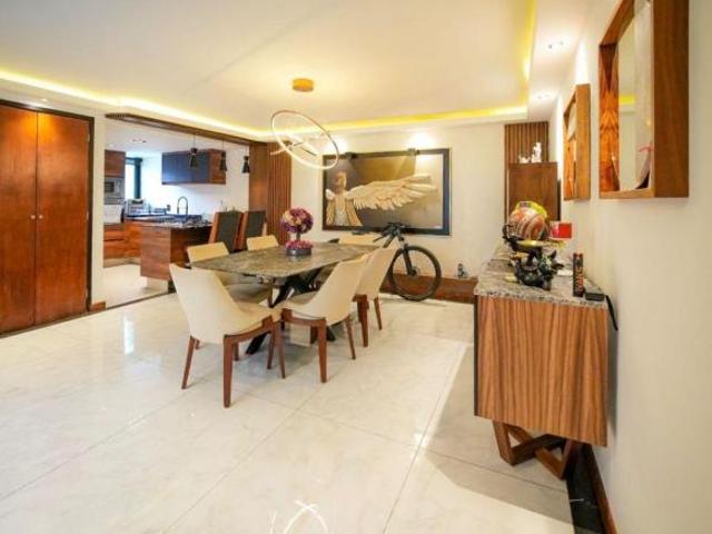 Casa en Venta en La col. Narvarte con 2 Estacionamientos, Roof garden Privado