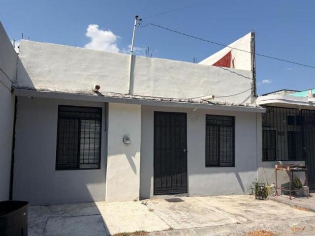 Casa en Venta en la colonia CNOP, Guadalupe Nuevo León