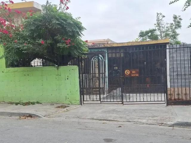 Casa en Venta en la Colonia Croc Monterrey