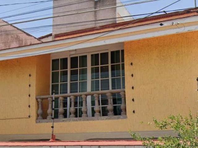 CASA EN VENTA EN LA COLONIA JARDINES DE SAN JOSE, GUADALAJARA JALISCO
